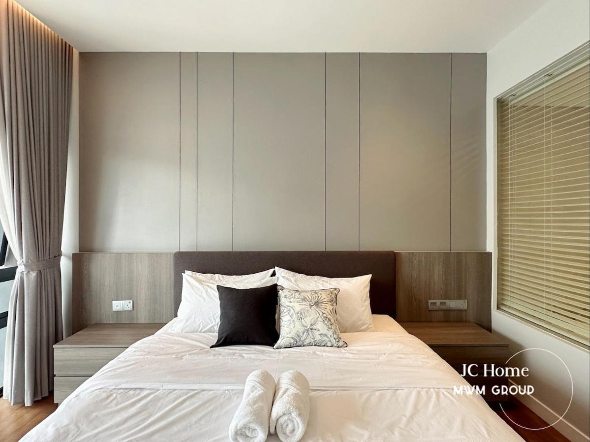 The Anggun L 5-star Bathtub By Mwm Apartemen
