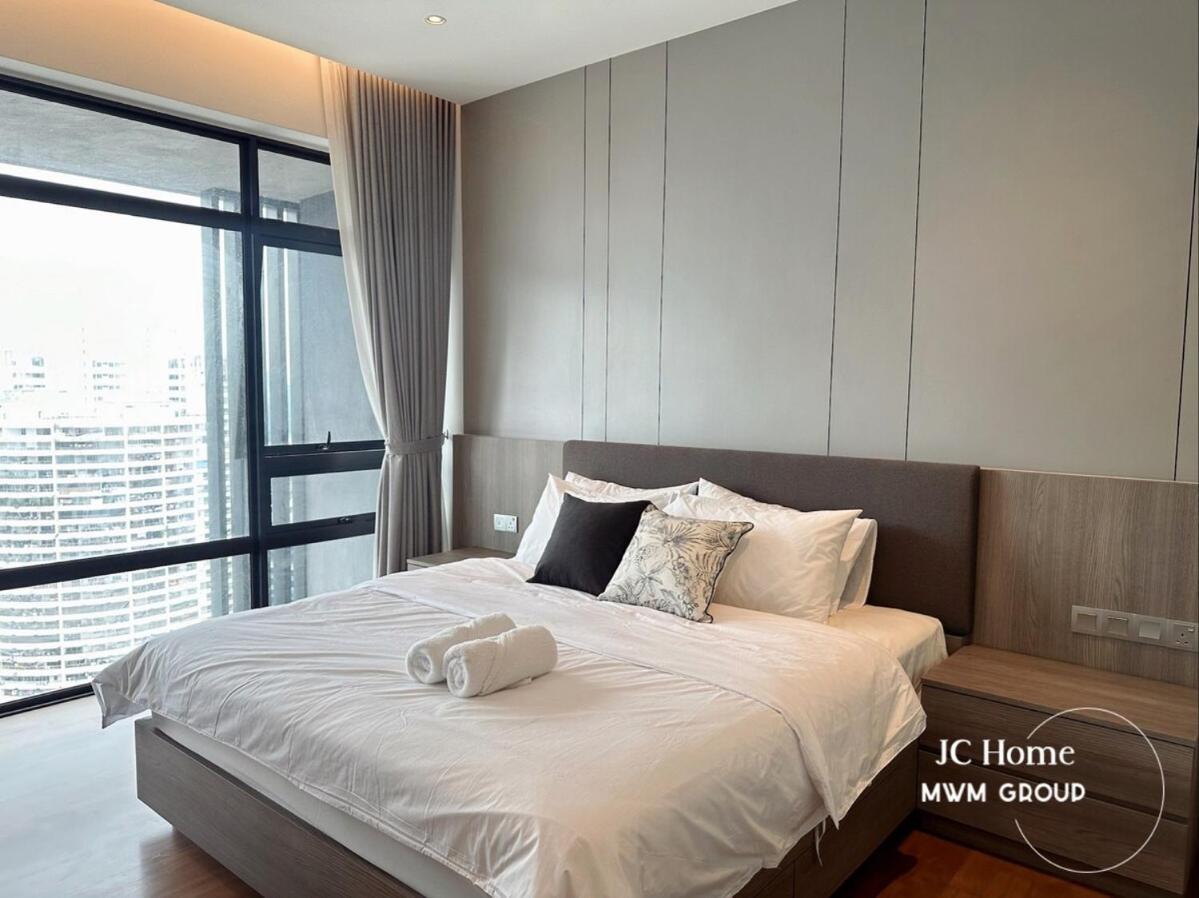 The Anggun L 5-star Bathtub By Mwm Apartemen *